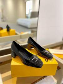 Picture of Louis Vuitton Shoes _SKULVsz35-40412450.5CMYF0301